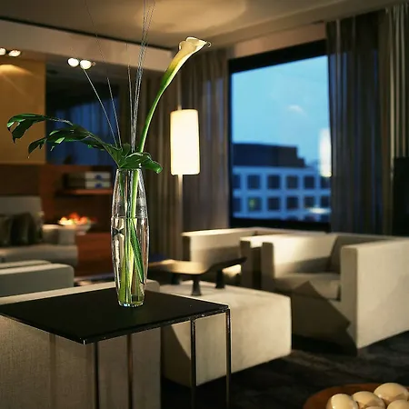Sheraton Grand Esplanade Hotel