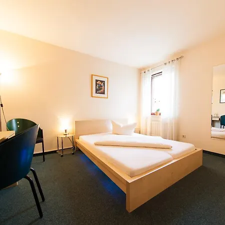 Hotel Garni-hotel An Der Weide 3*