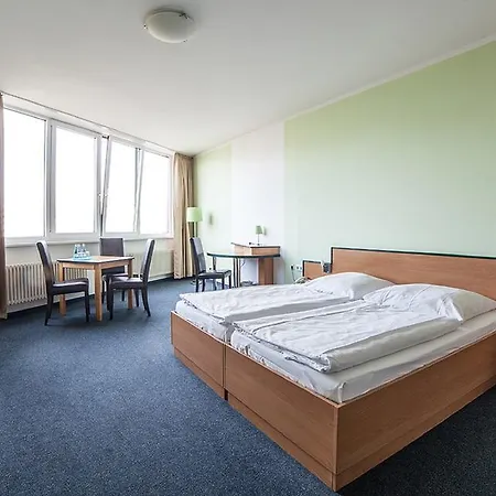 Hotel Sedes 3*