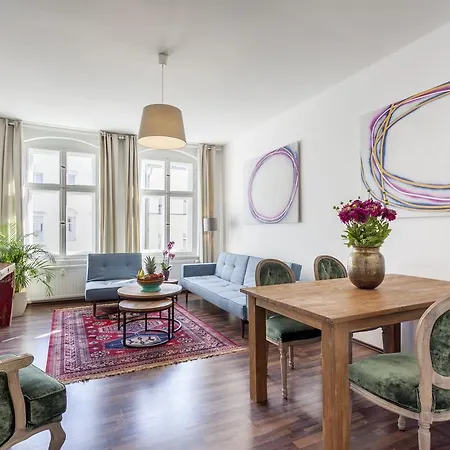 The Rheinsberger - Cosy 2br One Living Up To 6 Apartamento Berlín