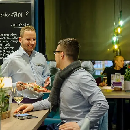 Mercure & Residenz Checkpoint Charlie 4* Βερολίνο