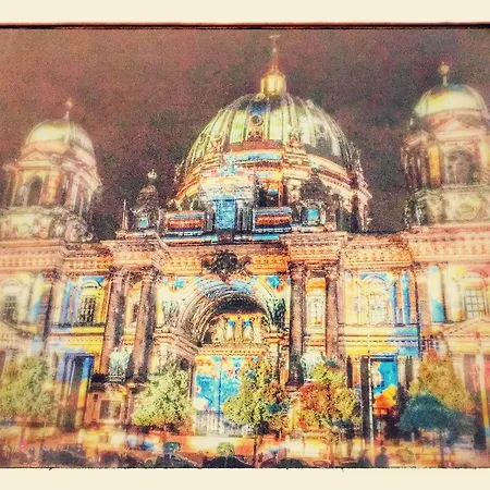 Хостел Pension Central Hostel Berlin Берлин