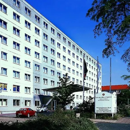 Good Morning + East 3* Berlin