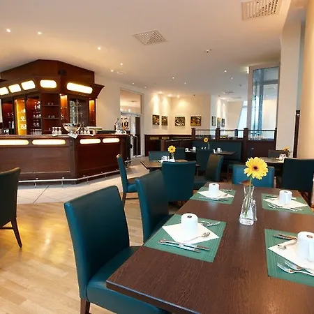 Airporthotel Berlin-adlershof Отель 3*