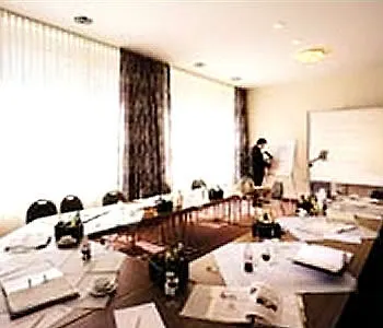 Comfort Weissensee Hotel 3*