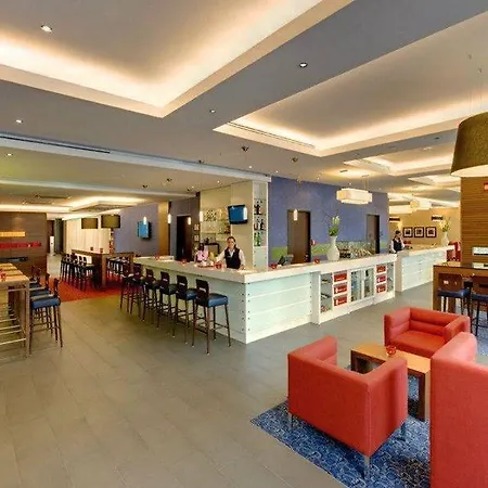 Hampton By Hilton West Berlin