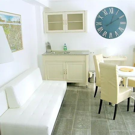 Apartment City Holiday Apartments Berlin *