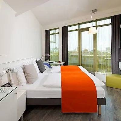 Hotel Indigo - Ku'damm By Ihg 4*