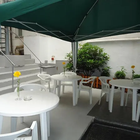 Hotel Adam