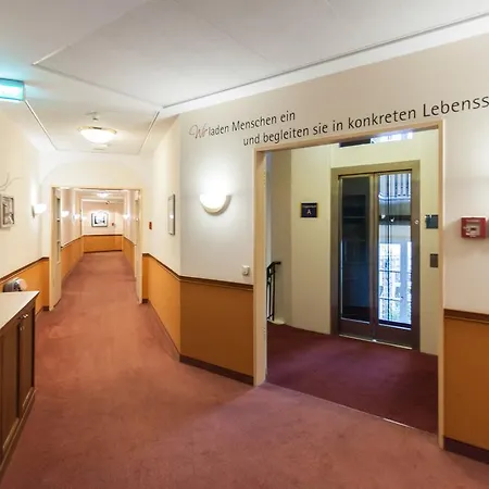 Martas Albrechtshof Hotel 3*