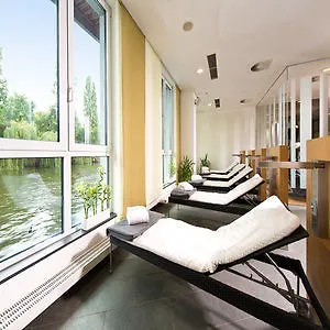 Adrema Hotel 4*