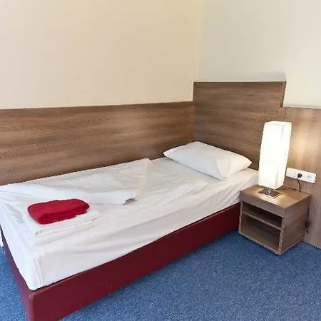 Novum Aldea Centrum 3*