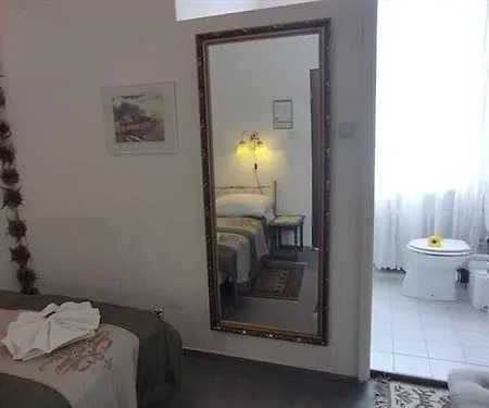 Guest house Ingeborg 2*
