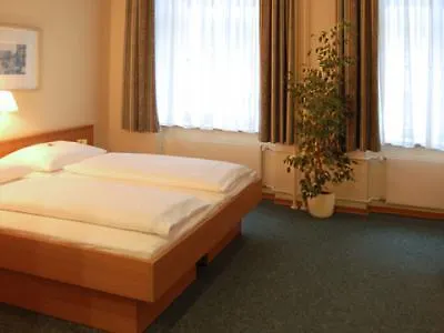 Martas Allegra Otel Berlin