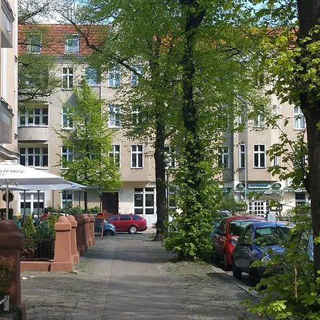 Tempelhof Frühstückspension Berlin