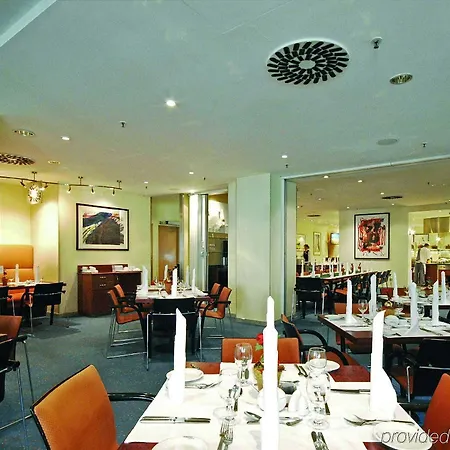 Maritim Proarte Hotel 4*