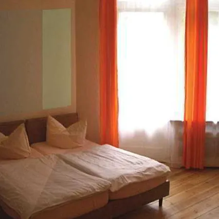 Berlin City Lounge Hostel & Guesthouse Hotel *