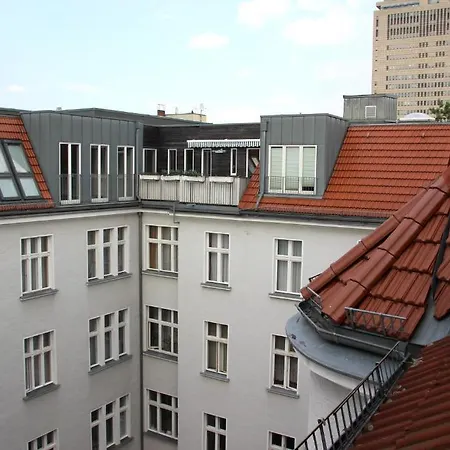 Hotel Kurfuerst Am Kurfuerstendamm 3*