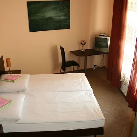 Hotel-pension Victoria 2* Берлин