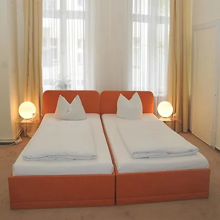 Brinn Гостевой дом 3*