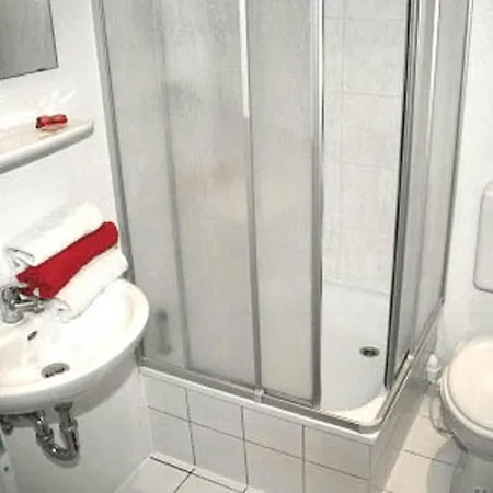 Garni Kleist Am Kurfuerstendamm Hotel 2*