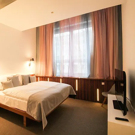 H24 Lichtenberg 3*