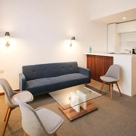 Hotel H24 Lichtenberg 3*