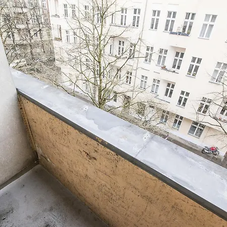 Visage Apartment *