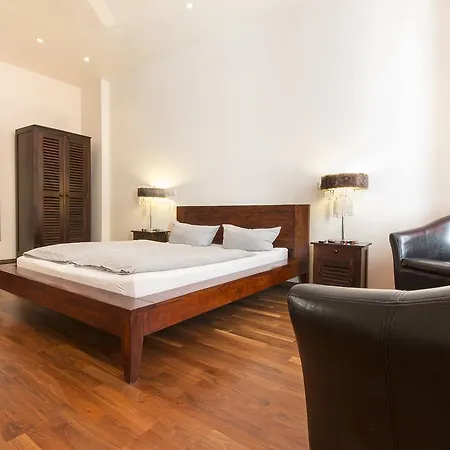 Apartment Visage