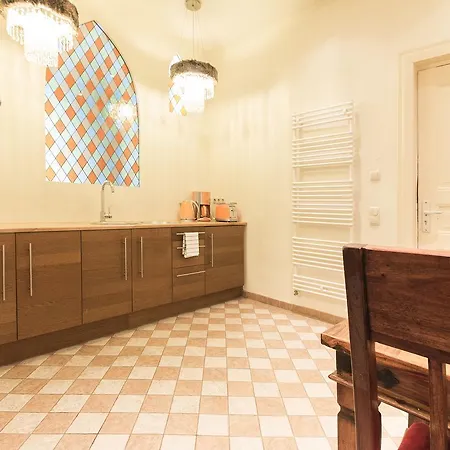 Apartment Visage