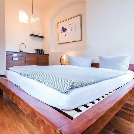 Apartment Visage *