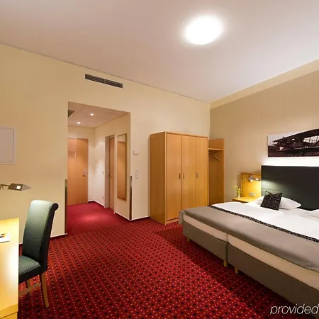 Airporthotel Berlin-adlershof 3*
