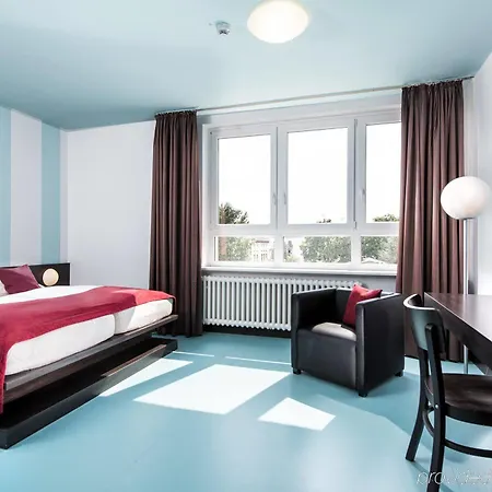 Grenzfall Hotel