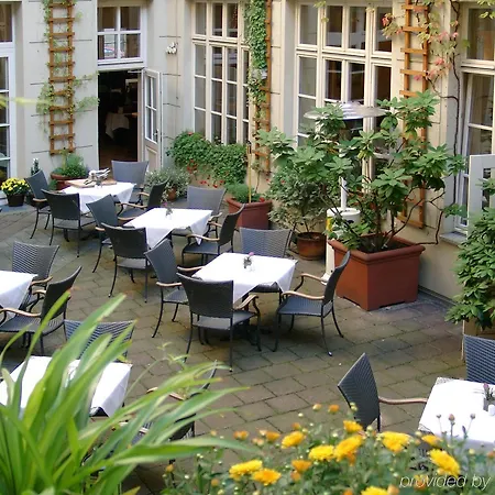 Martas Albrechtshof 3* Berlin