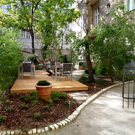 Elba Am Kurfürstendamm - Design Chambers 3*