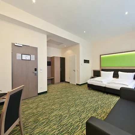 Garner - Charlottenburg, An Ihg