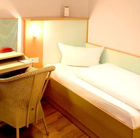 Sachsenhof 3* Berlin