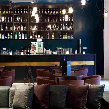Hotell Catalonia Mitte 4*