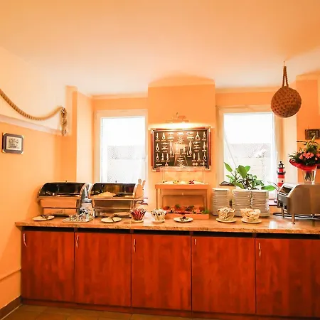 Atrium Charlottenburg 3*
