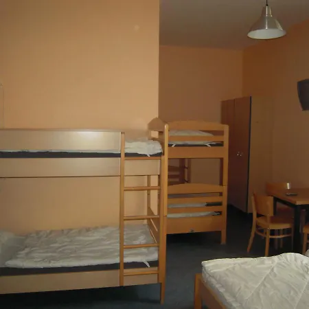 Hotel Happy Go Lucky + Schoneberg Berlijn