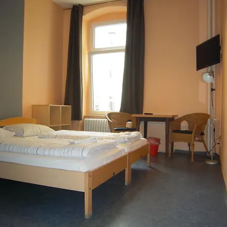 Hotel Happy Go Lucky + Schoneberg Berlijn