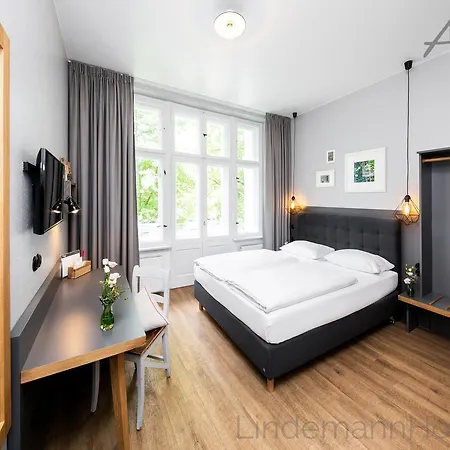 Anna 1908 3* Berlin