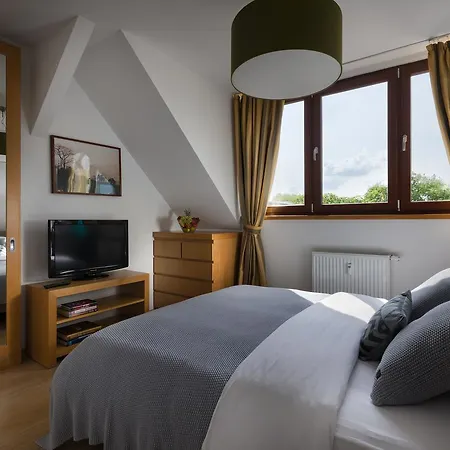 Luxoise Apartament *