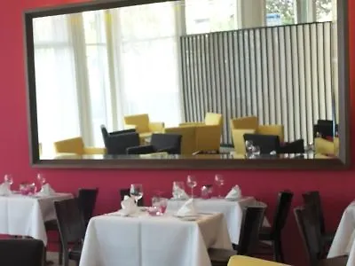 Szálloda Center East Prenzlauer Berg By Ihg 4*