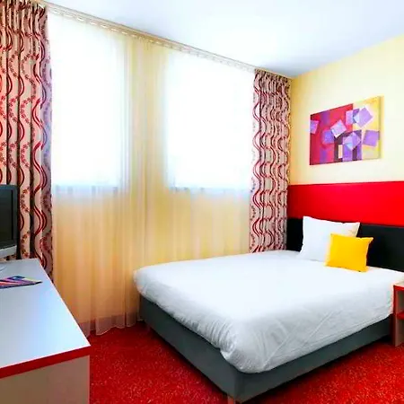 Ibis Styles Mitte Hotell 3*