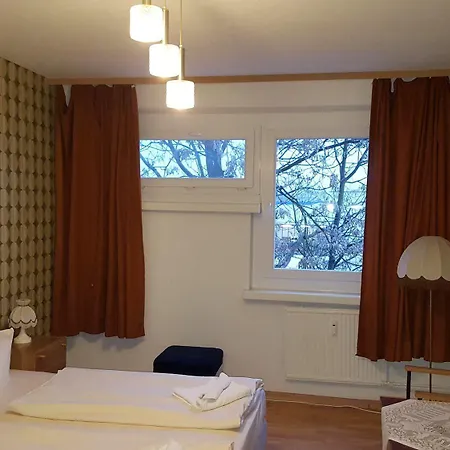 Ostel - Ddr Berlin