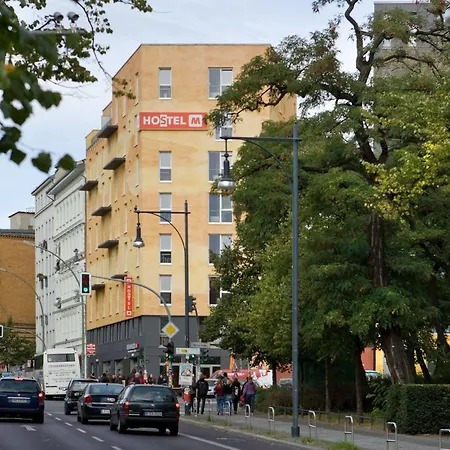 Hotel Meininger Alexanderplatz 3*
