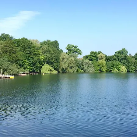 Living Weissensee 4* Berlin