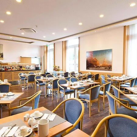 Living Weissensee Aparthotel