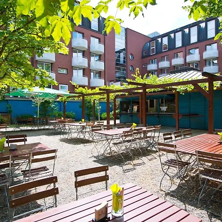 Living Weissensee Aparthotel